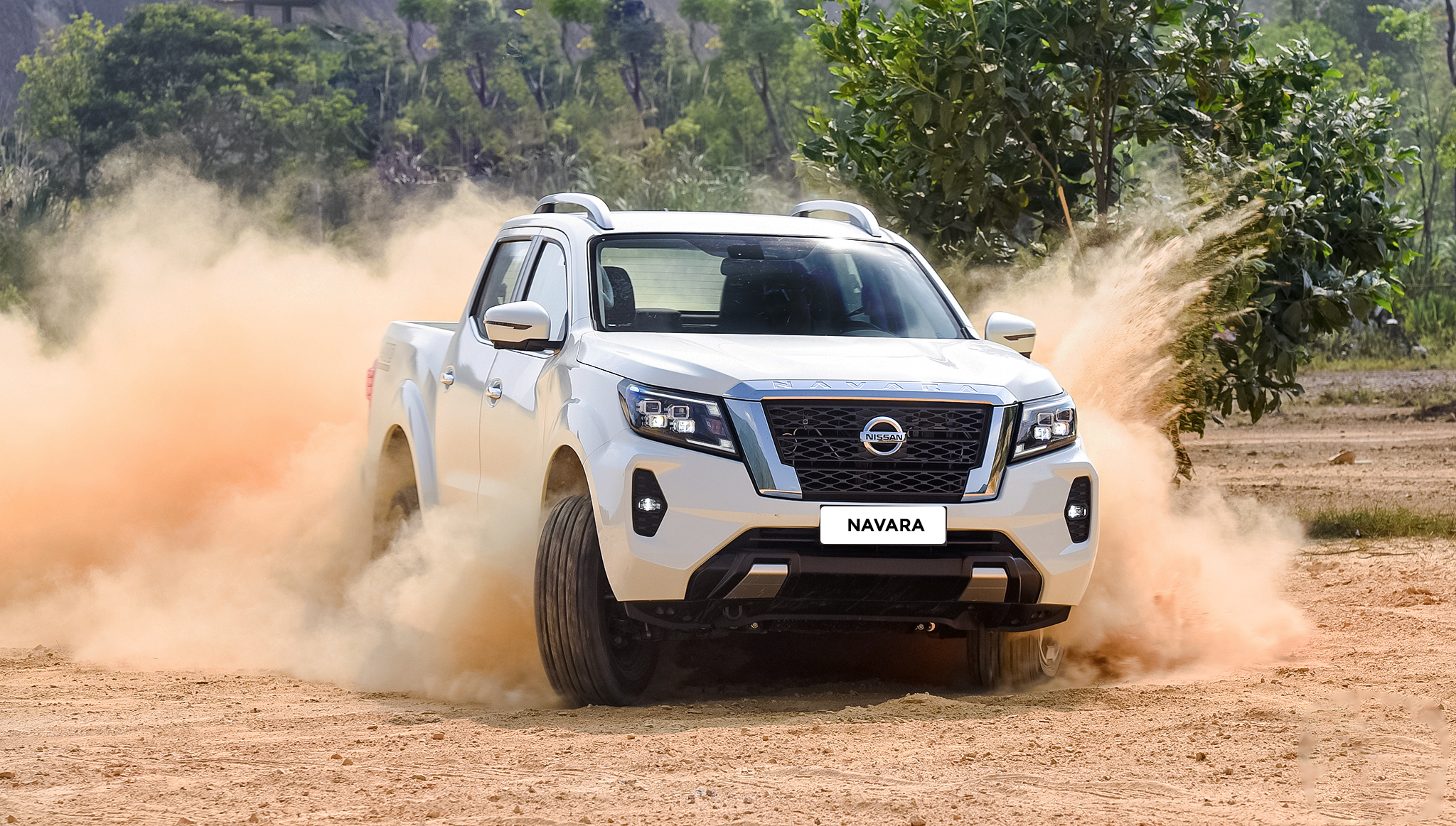 NISSAN NAVARA 4X4